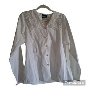 Vtg Carry Back Ltd. Lace Peter Pan Collar Blouse